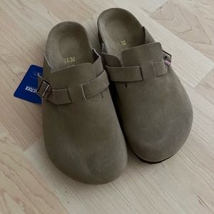 Taupe Birkenstock